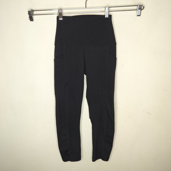 Yogalicious Lux Black Cropped Pockets Leggings - Picture 1 of 9